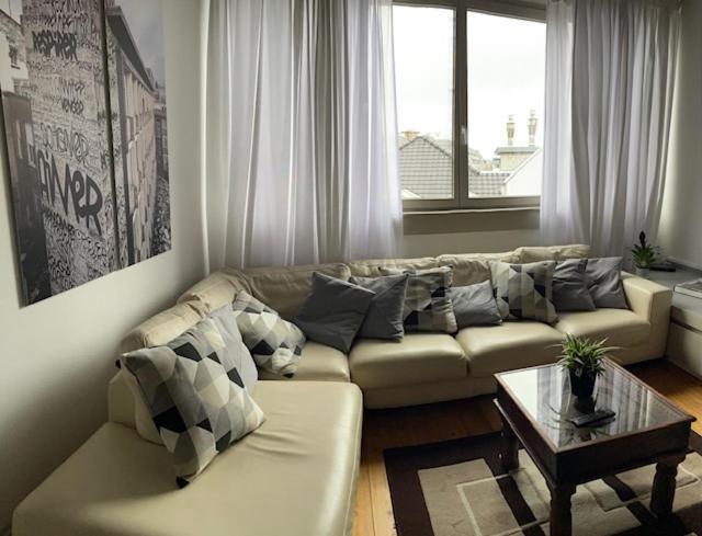 Duplex Dernier Etage Avec Terasse A Deux Pas De La Grand Place Bruksela Zewnętrze zdjęcie